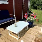 아파트 Riverside Bliss - Cozy 1-bedroom With Parking & Wifi Near Tvedestrand Vegårshei