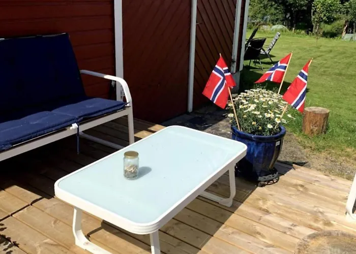 דירה Riverside Bliss - Cozy 1-bedroom With Parking & Wifi Near Tvedestrand Vegårshei